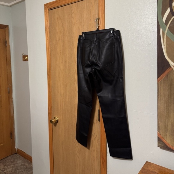 Ann Taylor Factory Size 6 Solid Black Mid-Rise Straight Leg Faux Leather Pants - Picture 2 of 4